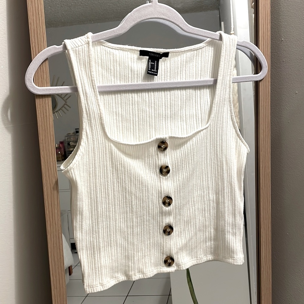 White crop top